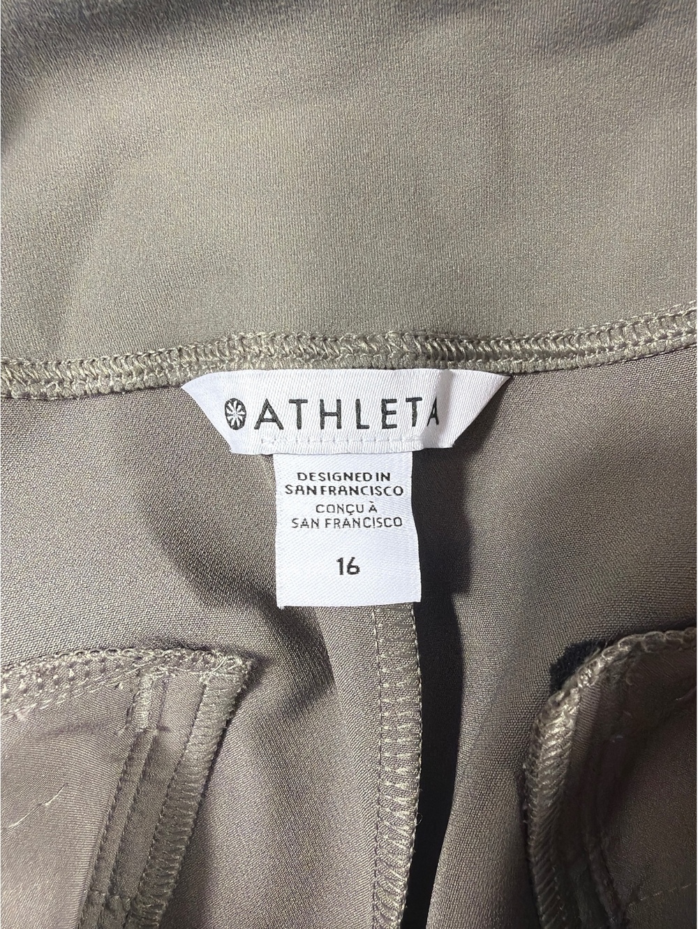 Athleta Women's Pants Size 16 Taupe Straight Leg - Picture 6 of 6